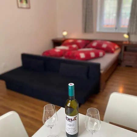 Certova Bouda Apartman *